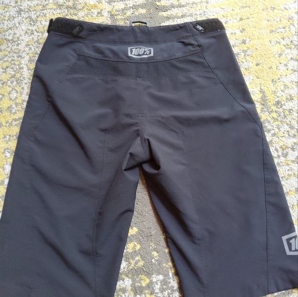 Womens cycling shorts - Picture 3 of 3